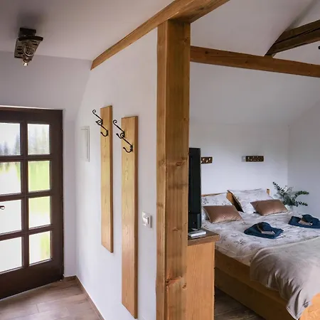 Hiska Brajda * 로가스카슬라티나